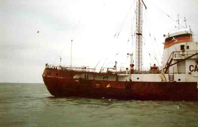 Starboard stern Ross Revenge
