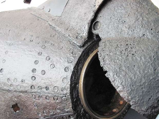 Holland 1 outside of torpedo tube