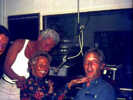 Captain Van de Kamp, Suzie & Max