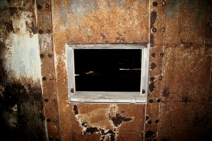 Servery Hatch Officers Mess to Kitchen