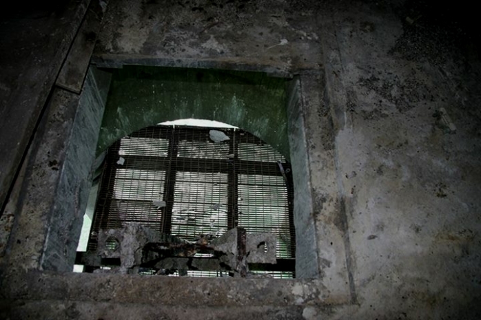 Personnel Access, staging below