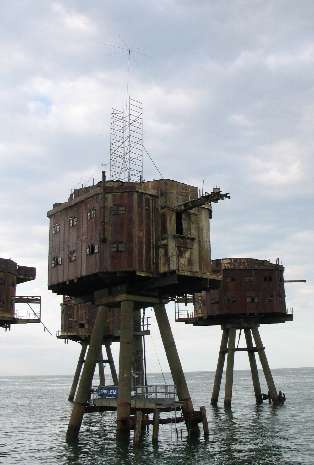 View of G1 & completed antenna