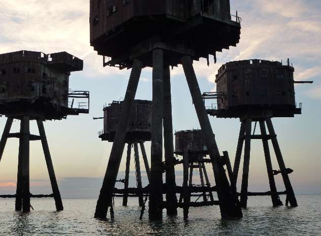 Bofors, G2, Searchlight, G4