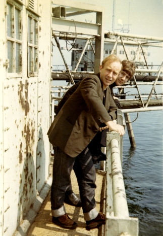 Robin with Lee Gilbert on Radio 390 Fort