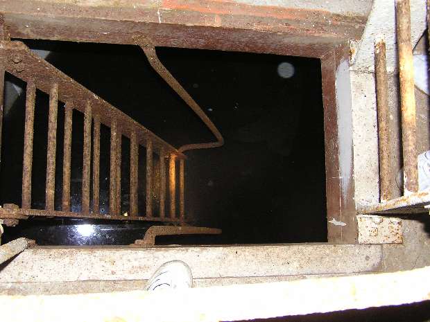 South leg level 7 (G)