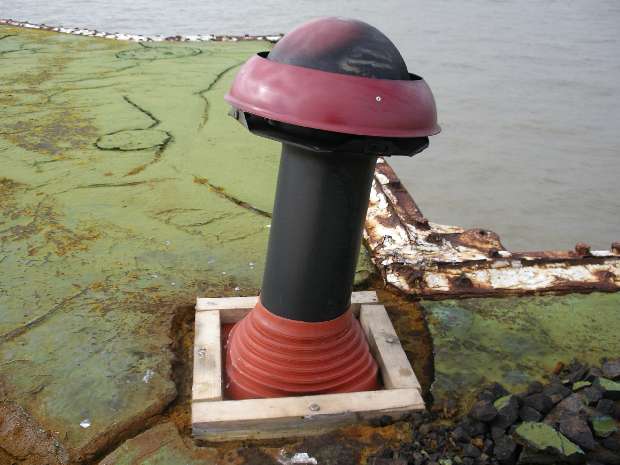 Chimney arrangement close-up