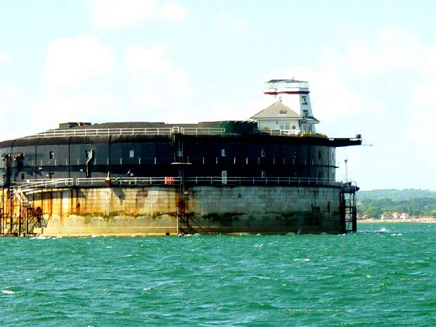 No Mans Land Fort 2003