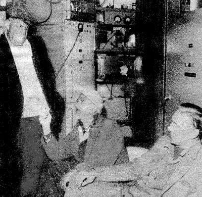 Gravesend Dockers aboard Shivering Sands