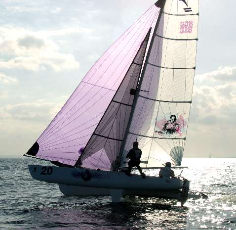 GBR 318 Silhouette GBR 318 Silhouette